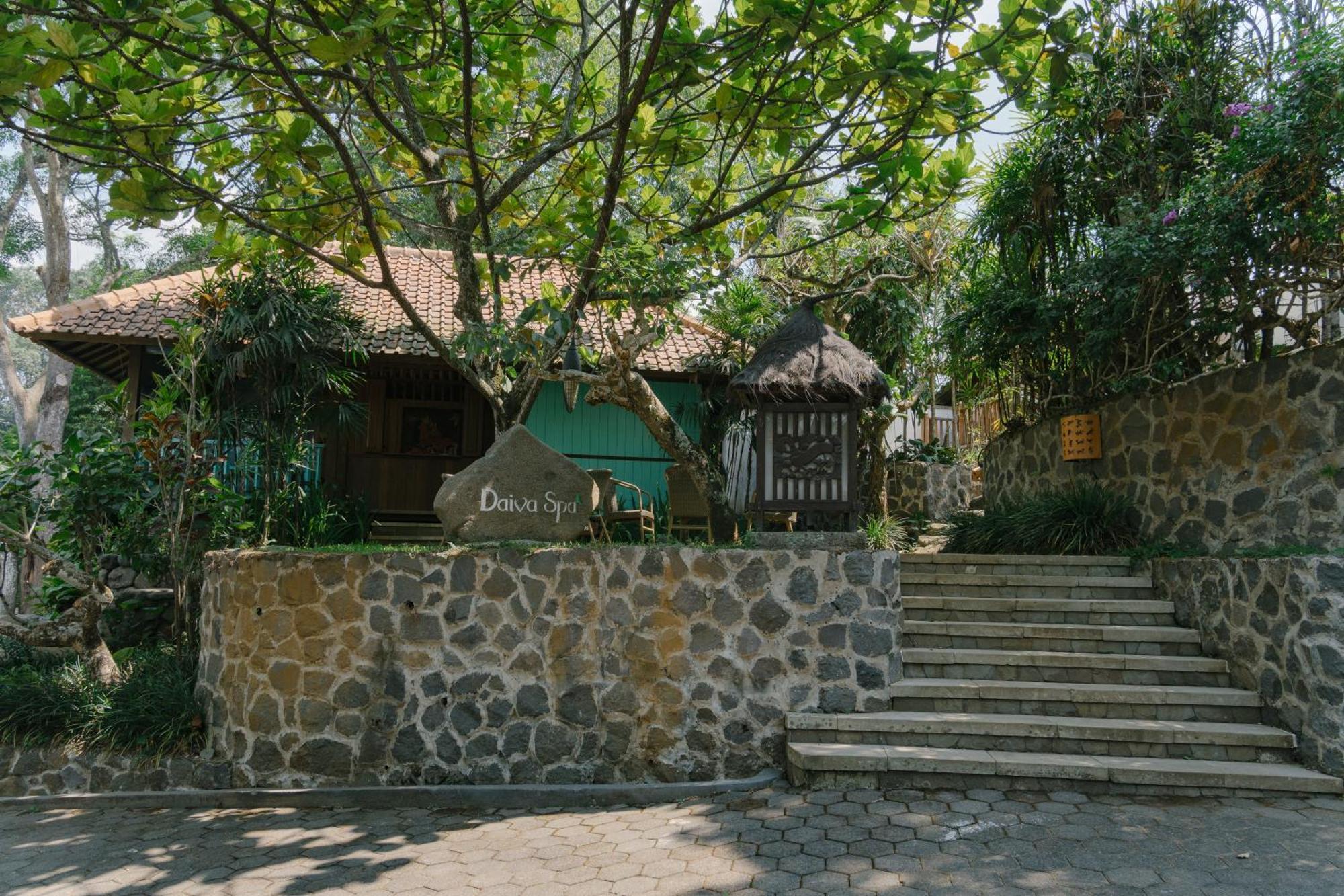 Novus Giri Resort & Spa Пунсак Екстериор снимка